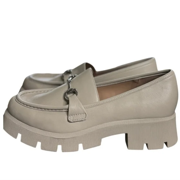 NEW BCBGeneration Raylin Platform Lug Sole Loafer 🔥Stone Color - Picture 3 of 8